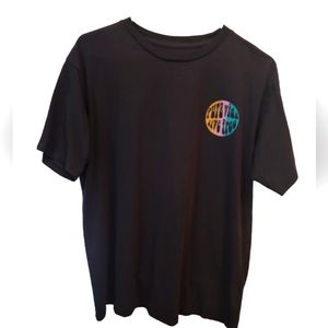 PURA VIDA Women T Shirt NWOT Size Medium. Color Dark Gray.